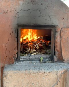 Clay oven for bread